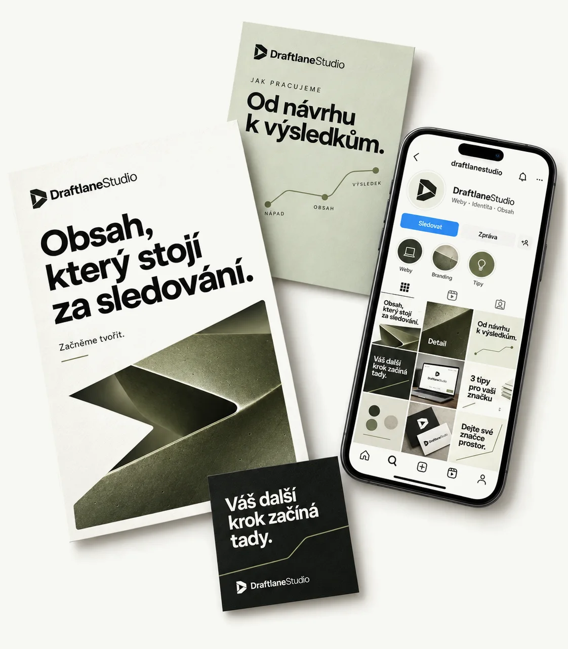 Telefon s ukázkou instagramového profilu DraftlaneStudio a návrhy příspěvků.